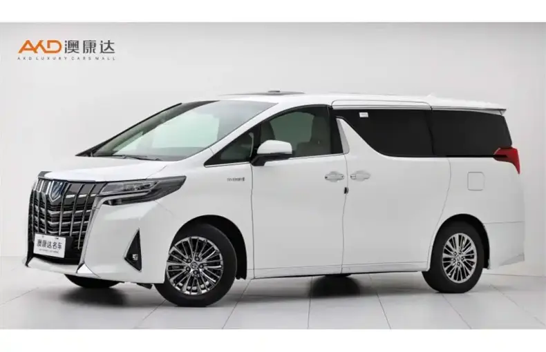 Toyota Alphard 2023 из Китая