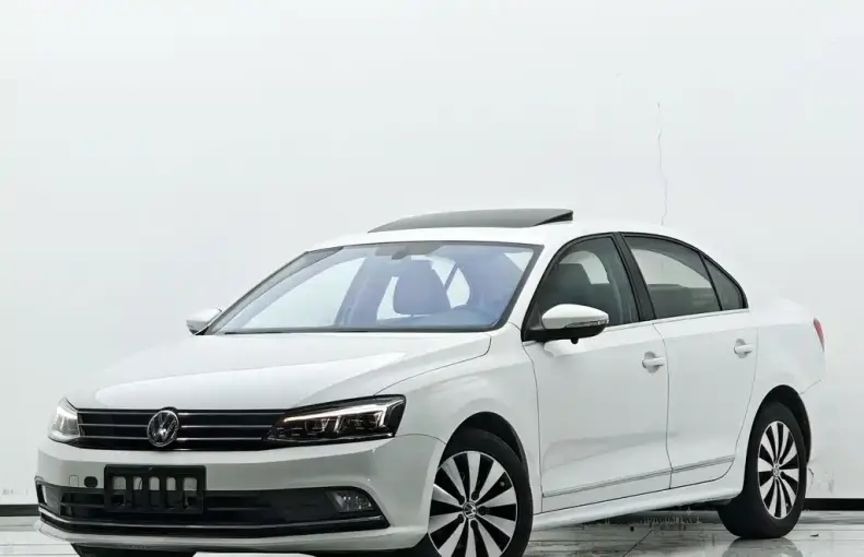 Volkswagen Sagitar 2018 из Китая
