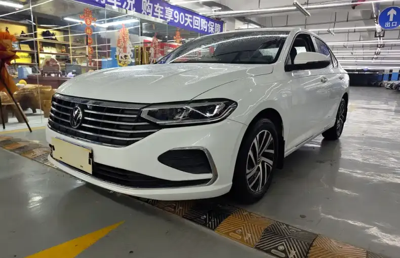 Volkswagen Lavida 2023 из Китая