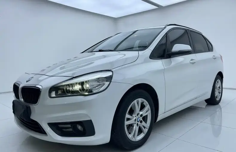 BMW 2 Series Active Tourer 2016 из Китая