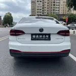 Volkswagen Lavida 2023 из Китая