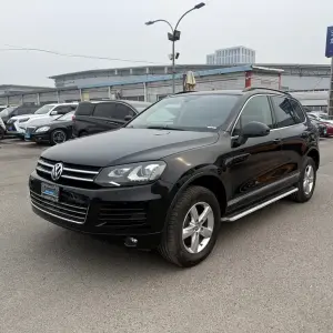 Volkswagen Touareg 2012 из Китая