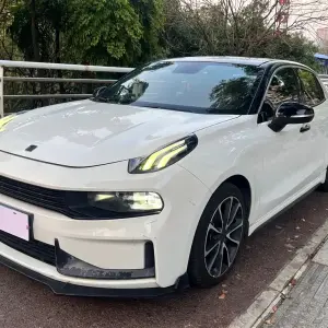 Lynk & Co 03 2020 из Китая