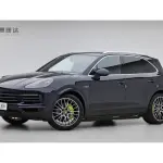 Porsche Cayenne Hybrid 2021 из Китая