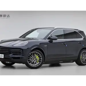 Porsche Cayenne Hybrid 2021 из Китая