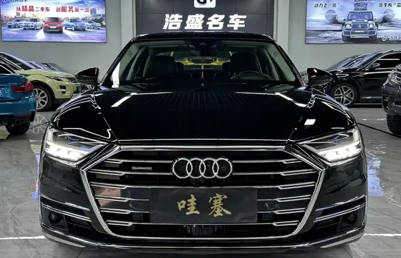 Audi A8 2020 из Китая