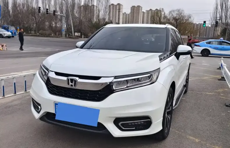Honda Avancier 2017 из Китая