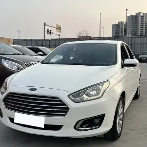 Ford Escort 2016 из Китая