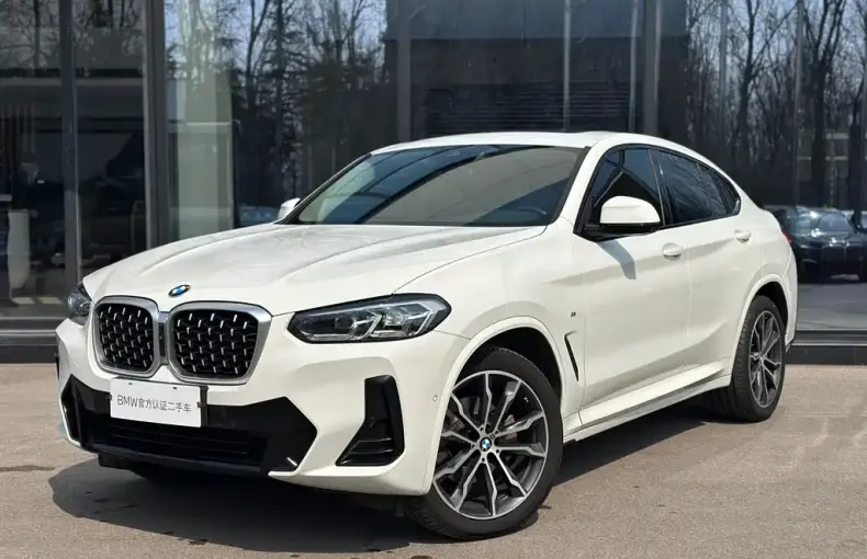 BMW X4 2023 из Китая