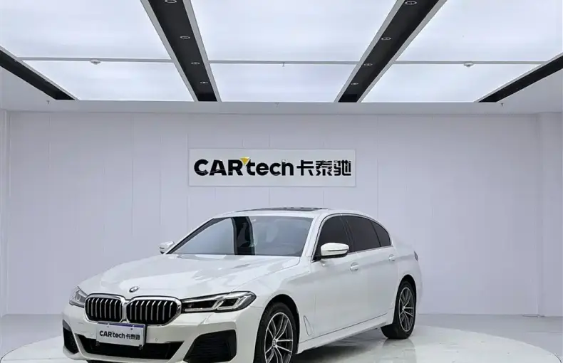 BMW 5 Series 2022 из Китая
