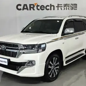 Toyota Land Cruiser 2019 из Китая