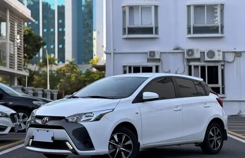 Toyota Yaris L 2021 из Китая