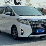 Toyota Alphard 2017 из Китая