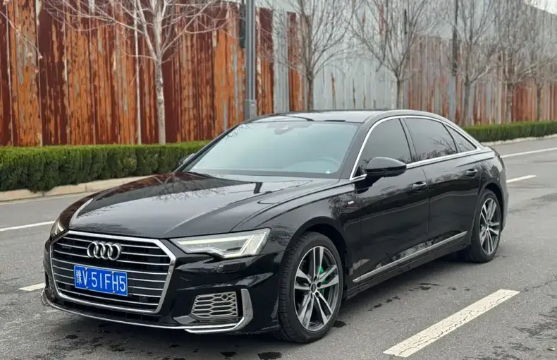 Audi A6L 2022 из Китая