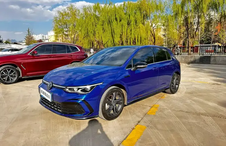 Volkswagen Golf 2021 из Китая