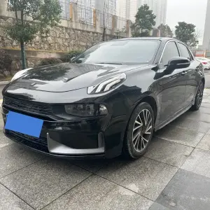 Lynk & Co 03 2021 из Китая