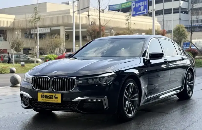 BMW 7 Series 2019 из Китая