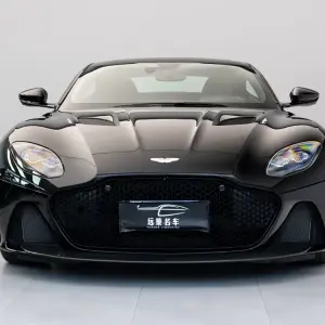 Aston Martin DBS 2023 из Китая