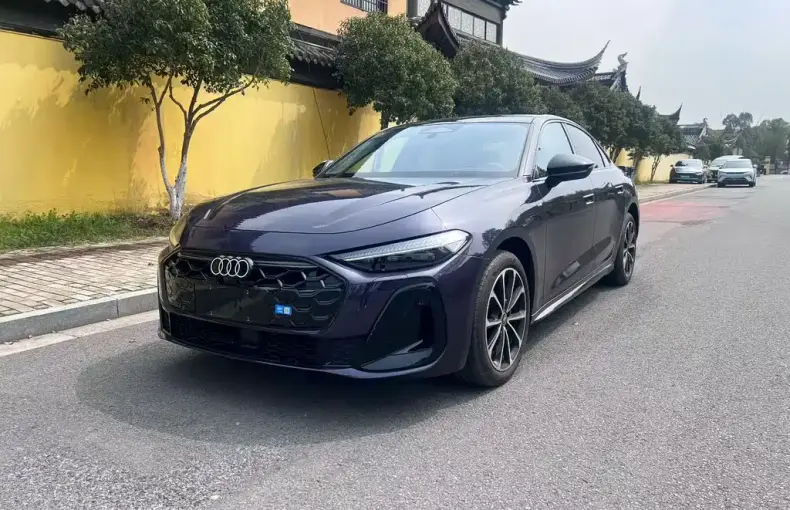 Audi 奥迪A5L 2025 из Китая