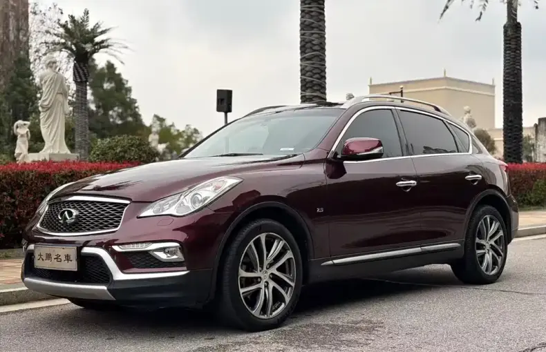 Infiniti QX50 2016 из Китая