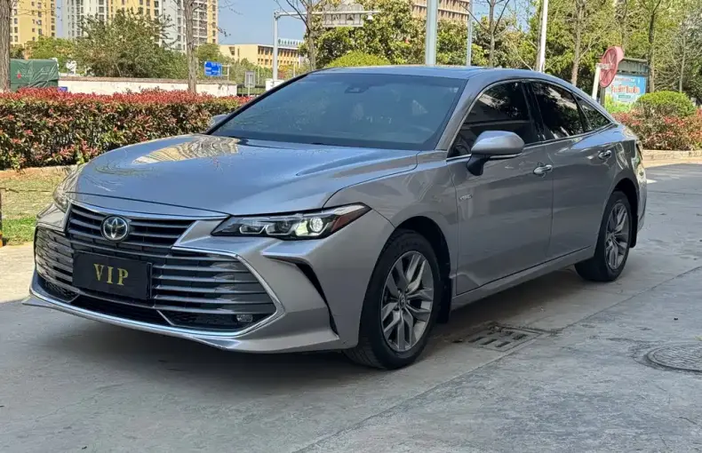 Toyota Avalon 2022 из Китая