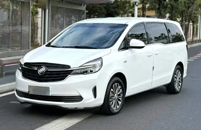 Buick GL8 2022 из Китая