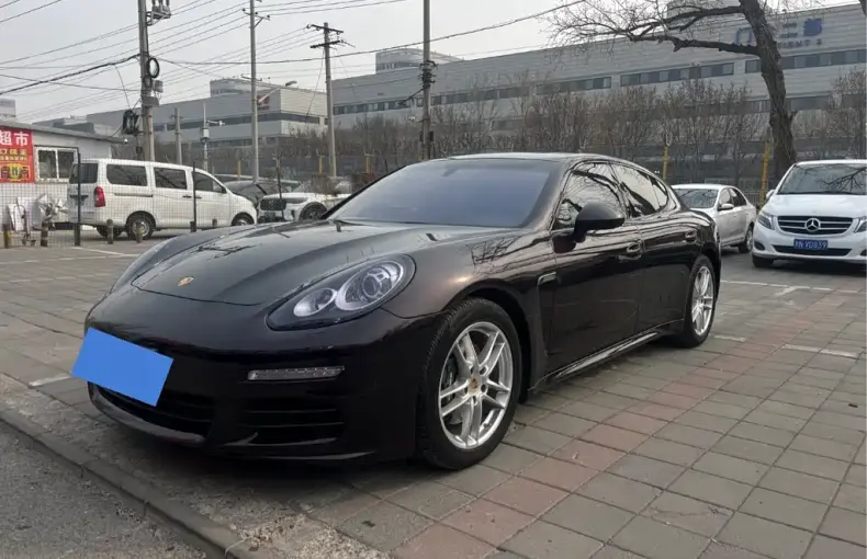 Porsche Panamera 2016 из Китая