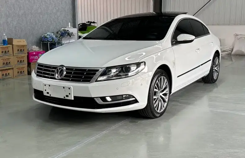 Volkswagen CC 2016 из Китая