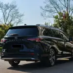 Toyota Granvia 2023 из Китая
