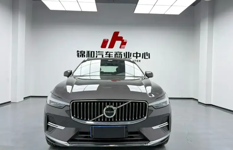 Volvo XC60 2025 из Китая