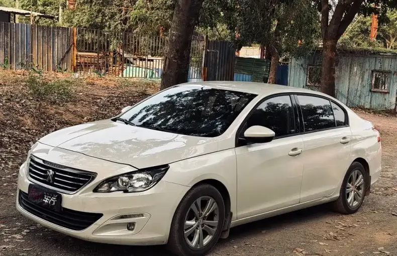 Peugeot 408 2015 из Китая