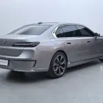 BMW 7 Series 2023 из Китая
