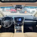 Toyota Alphard 2020 из Китая