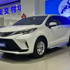 Toyota Granvia 2024 из Китая