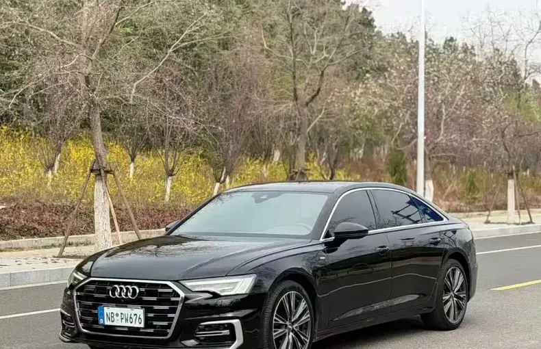 Audi A6L 2021 из Китая