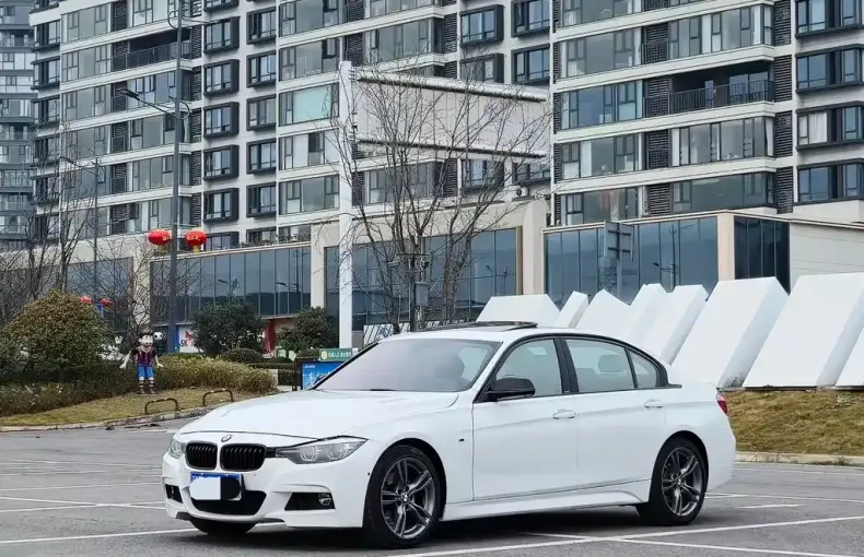 BMW 3 Series 2018 из Китая