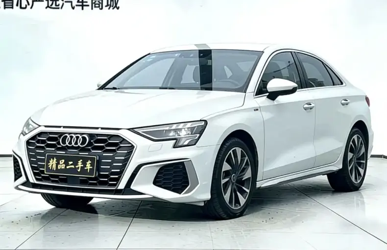 Audi A3 2023 из Китая