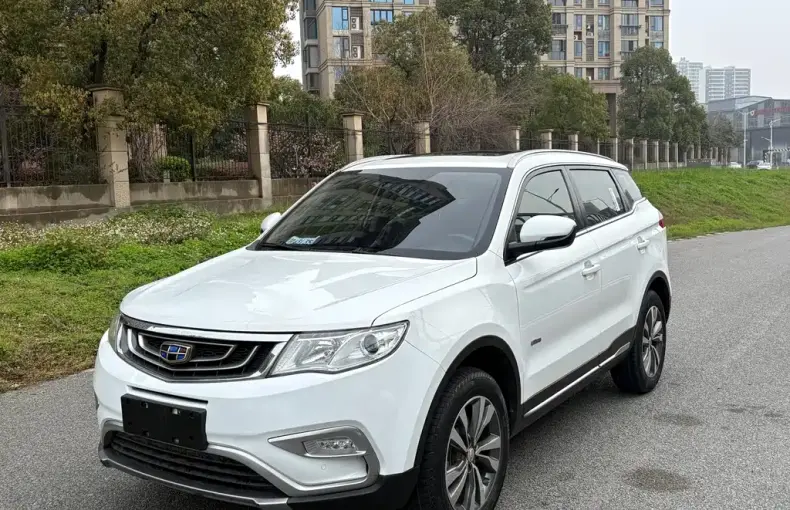 Geely Boyue 2017 из Китая