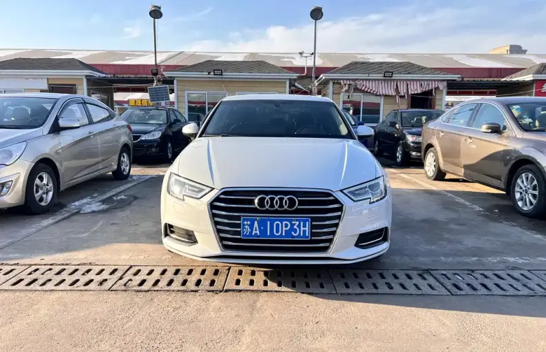 Audi A3 2019 из Китая
