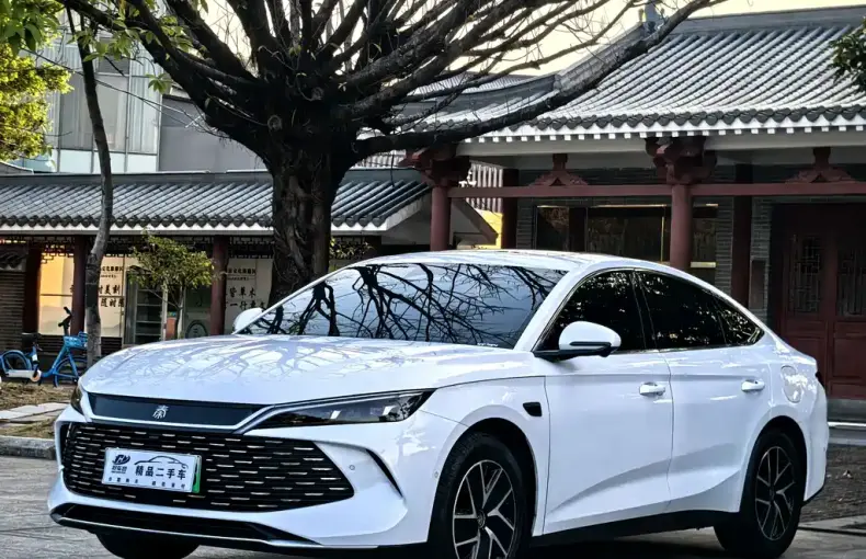 BYD Qin L 2025 из Китая