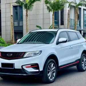Geely Boyue 2022 184 л.с. из Китая