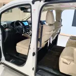 Toyota Alphard 2021 из Китая