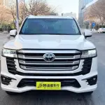 Toyota Land Cruiser 2025 из Китая