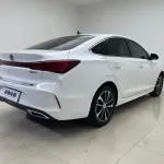 Changan Eado 2022 из Китая