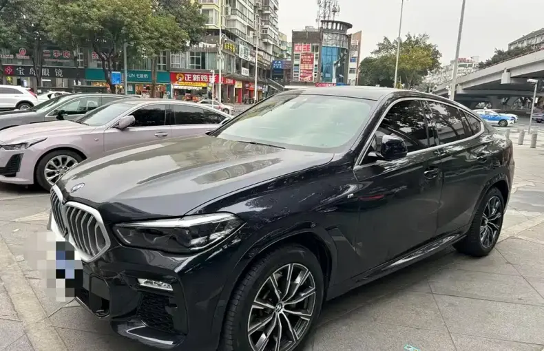 BMW X6 2021 из Китая
