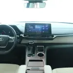 Toyota Granvia 2024 из Китая