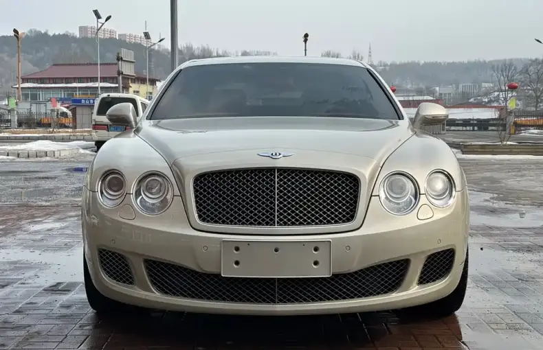 Bentley Flying Spur 2011 из Китая
