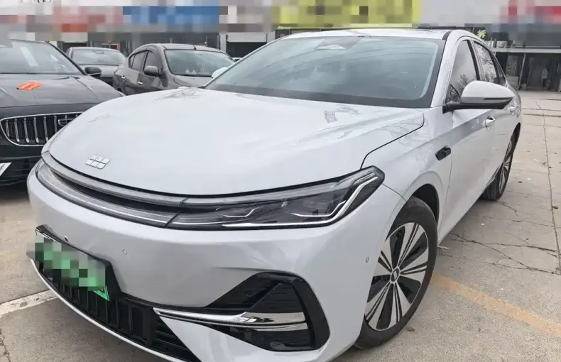 Galaxy 银河A7 2025 из Китая