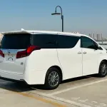 Toyota Alphard 2023 из Китая