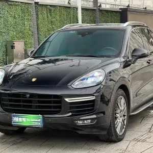 Porsche Cayenne 2017 520 л.с. 520 л.с. 520 л.с. 520 л.с. из Китая